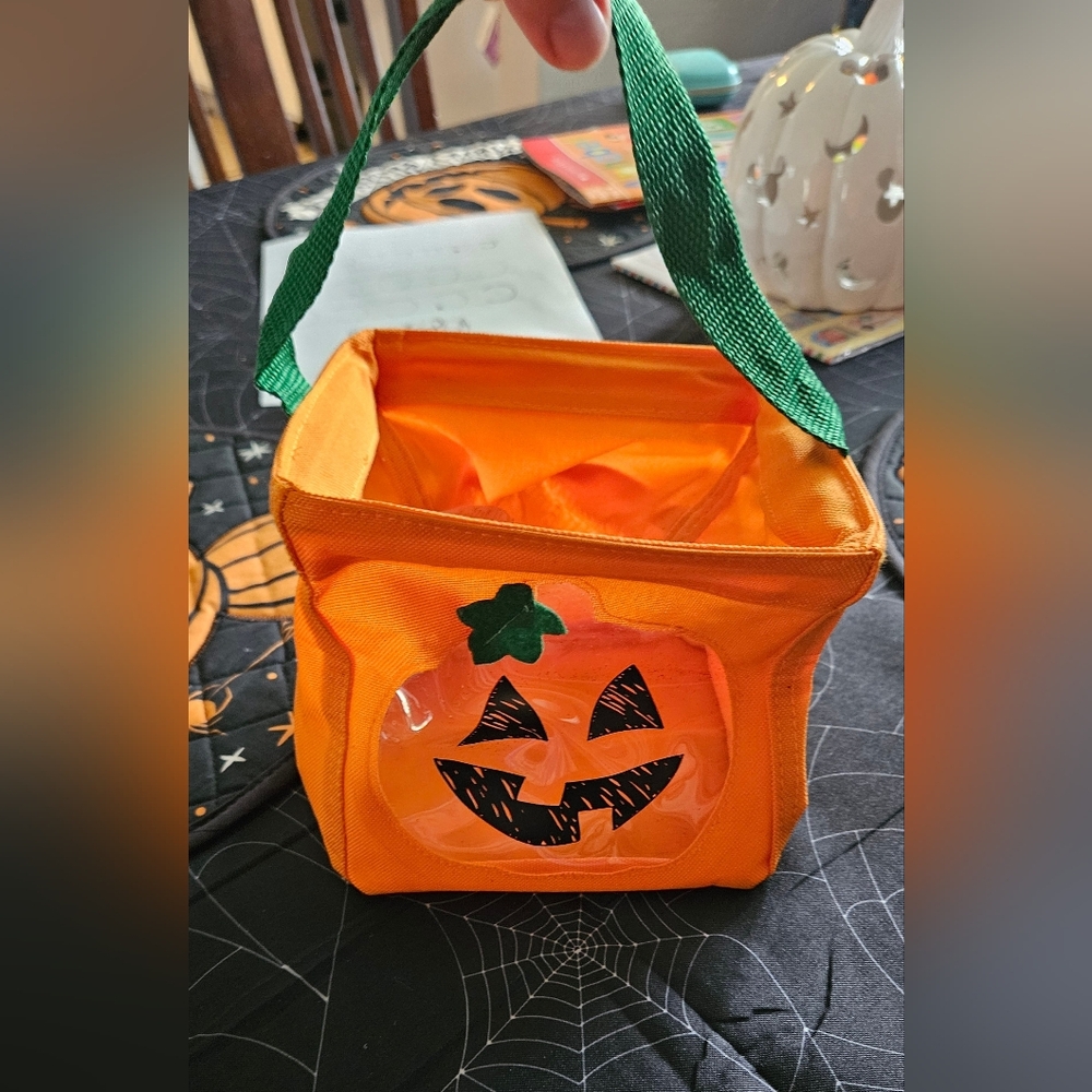 Thirty-one Pumpkin Trick-or-Treat Bag for Kids